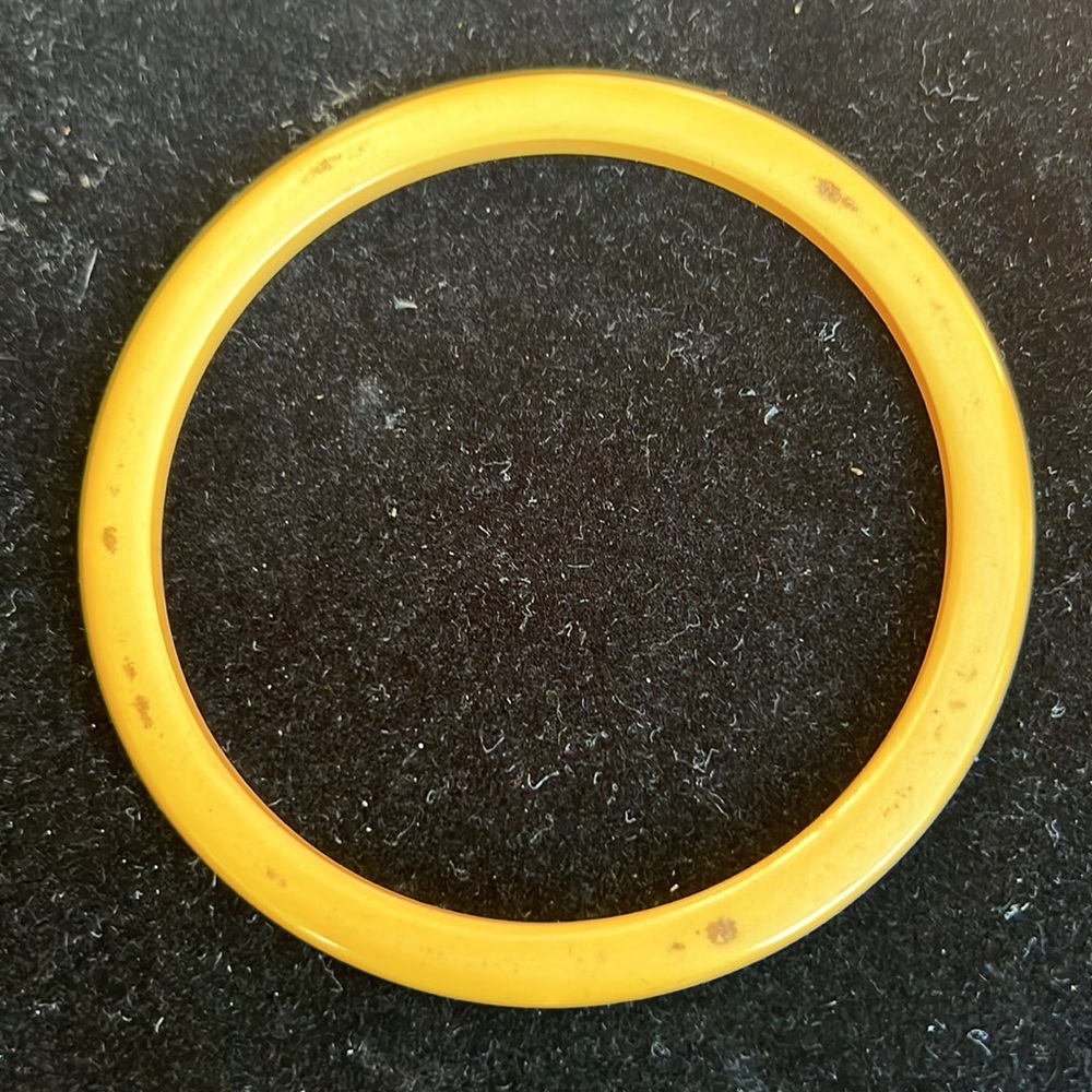 Bakelite Flat Top Bangle - image 5